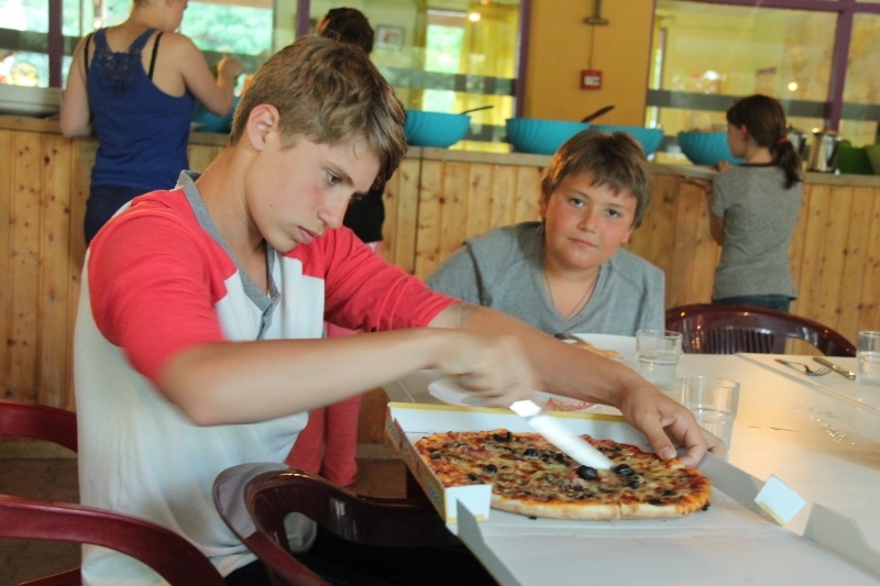 Village Camps International Summer Camp Ard&egrave;che, France 2019-07-26 https://www.villagecamps.com/journals_admin/images/926-22-18-07-2014 2(800x533) (6).jpg